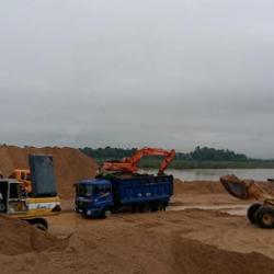 Giá cát xây dựng tại Bình Định tăng chóng mặt